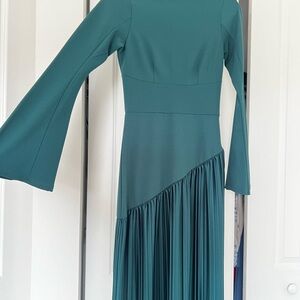 Elegant Teal Long Sleeve Dress